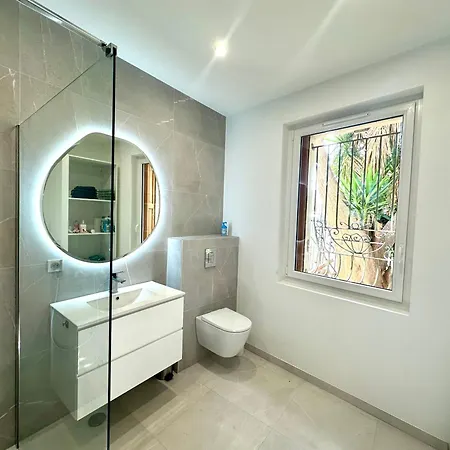 Apartment Avec Jardin Prive A 2min De La *